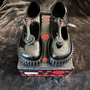 Hot chocolate designs platform snake 🐍 shoes - size 9 women’s/39 EU